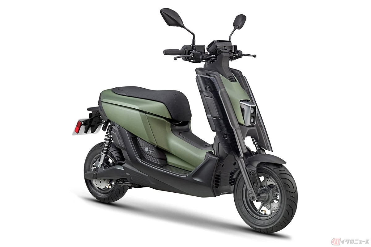 ヤマハが台湾市場に導入したバッテリー交換式電動スクーター「EMF」