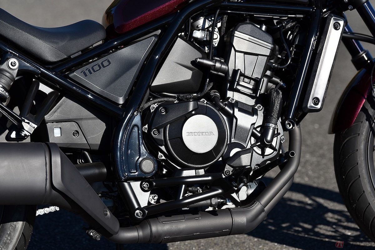 総排気量1082cc水冷4ストロークOHC4バルブ直列2気筒エンジン搭載