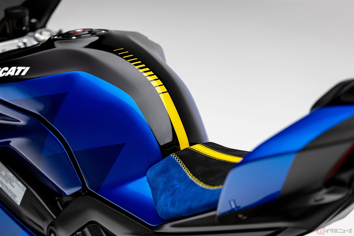 ドゥカティのカスタマイズ・プログラム「Ducati Unica（ドゥカティ・ウニカ）」で製作されたスーパーレッジェーラV4カスタム