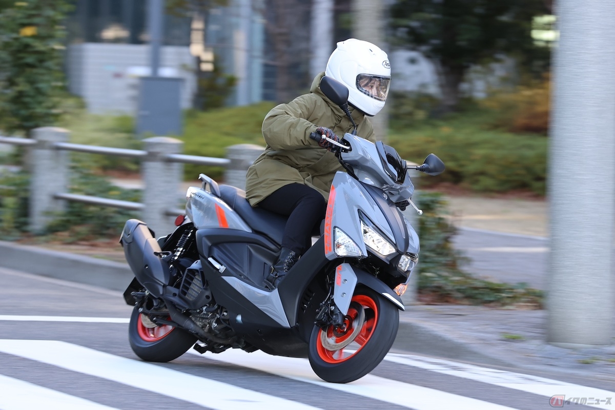 停止線からの発進も素直に前に進んでくれて、「シグナス グリファス」は扱いやすかったな!