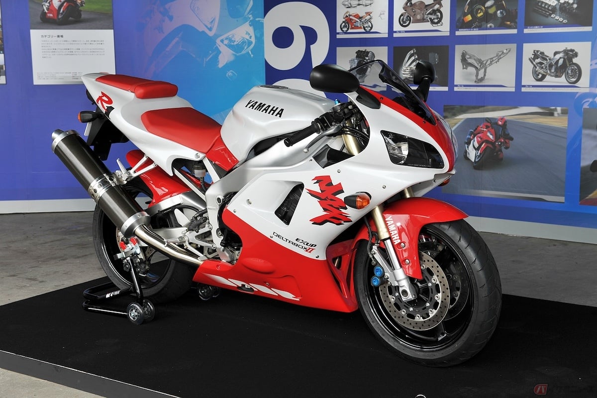 98年にヤマハ『YZF-R1』(1000cc)が登場