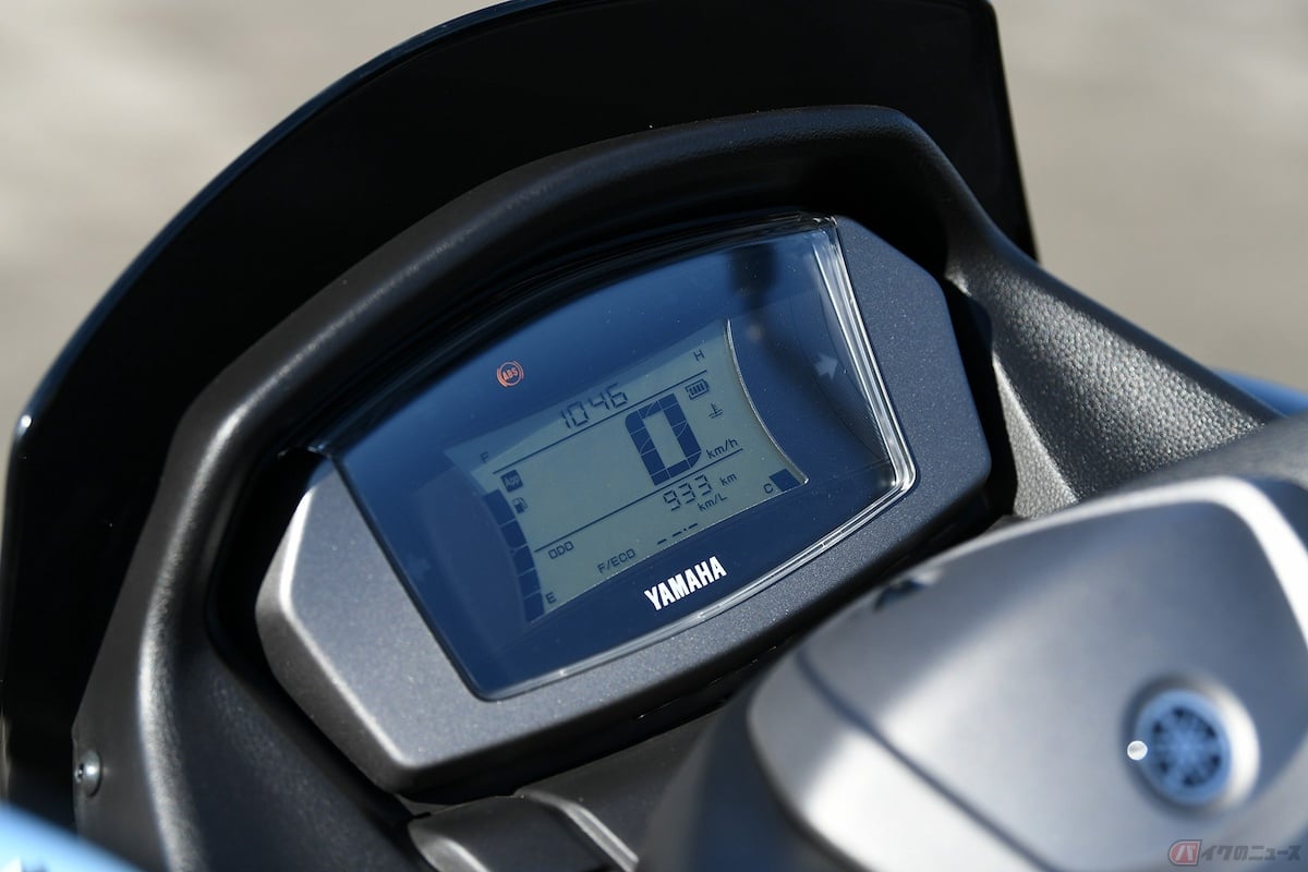 メーターも文字が大きくて見やすい