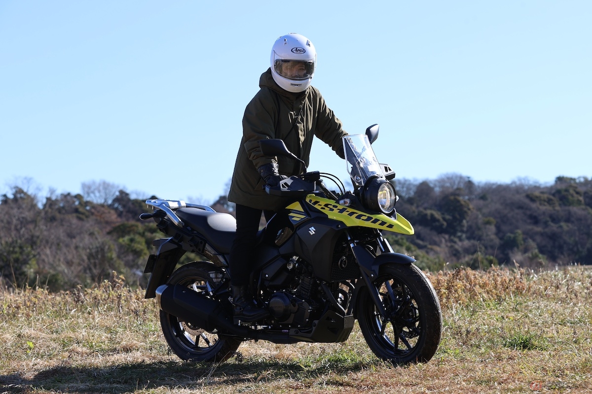 バランスのとれた車体やスリムで扱いやすいデザインが特徴のスズキ「Vストローム250 ABS」