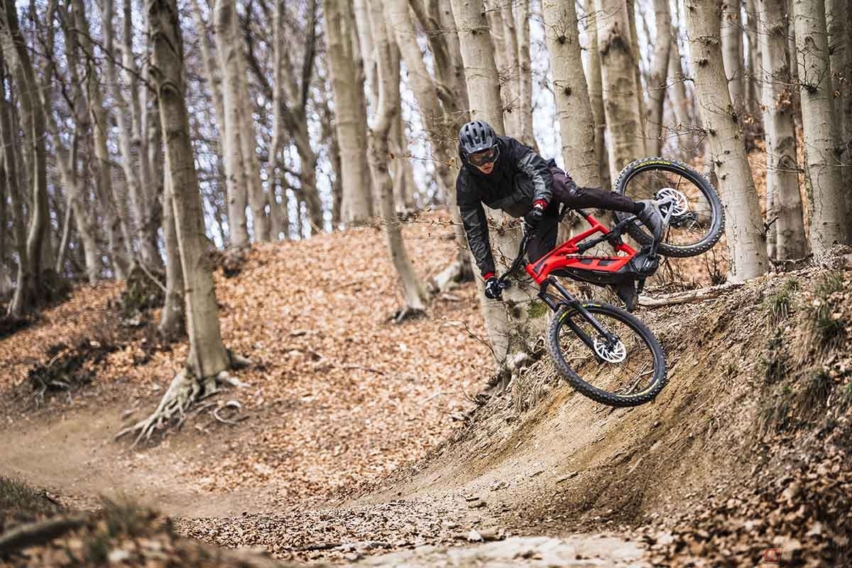 ドゥカティの電動アシストマウンテンバイク「MIG-S」