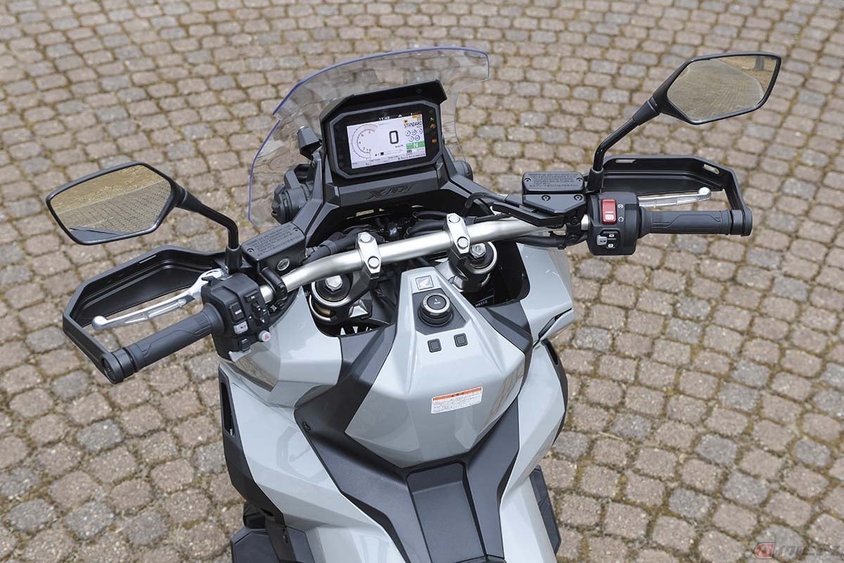 ホンダの大型クロスオーバーモデル「X-ADV」のメーター