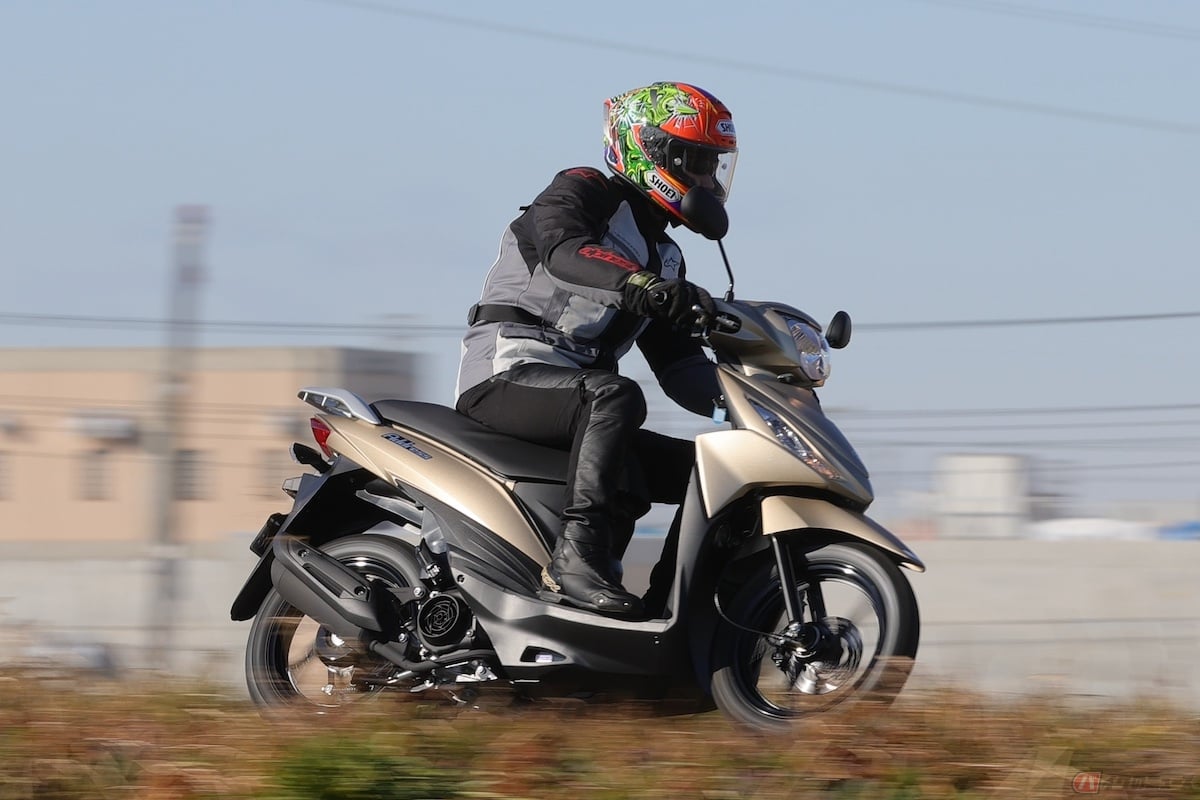 コストパフォーマンスが高いバイクは、通勤・通学にも出費を抑えることができます