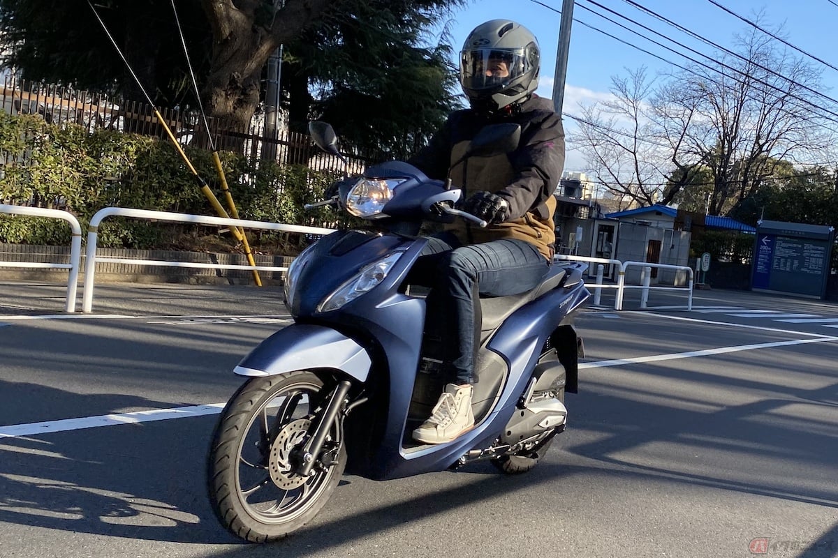 「Dio110」の走りは、コンパクトでスイスイ進んでく感じ
