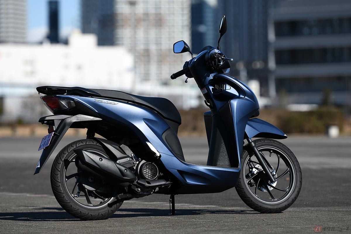 ホンダの原付二種スクーター「ディオ110(マットスターリーブルーメタリック)」