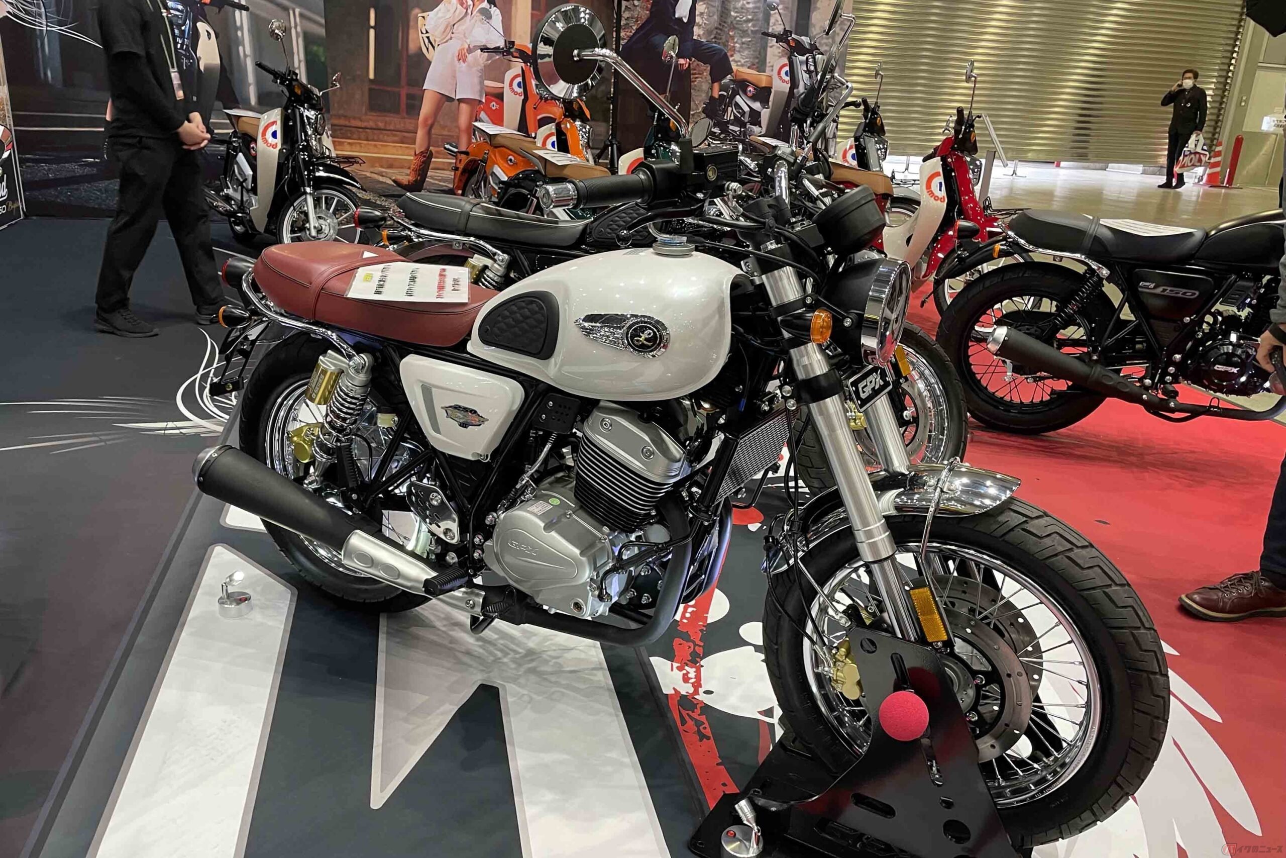 Gpx レジェンド250ツインiii 公開 クラッチのアップデートなどで操作感を向上 バイクのニュース Gpx レジェンド250ツインiii 公開 クラッチのアップデートなどで操作感を向上 バイクのニュース