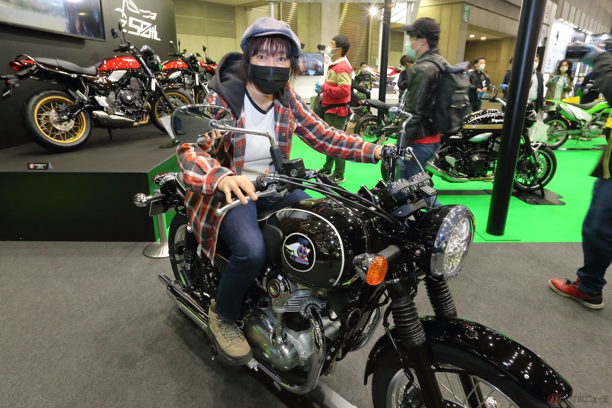 東京モーターサイクルショーでは、さまざまな用品の最新情報を知ることができました