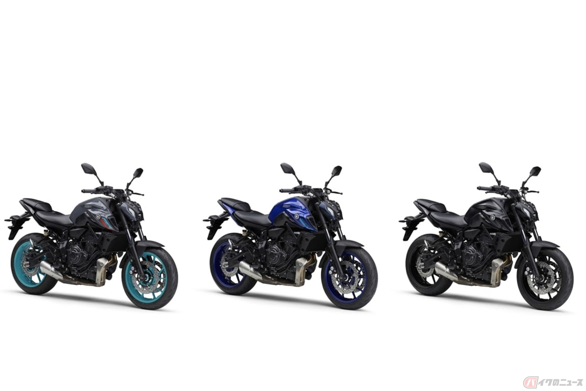ヤマハ「MT-07 ABS」2022年モデル（左からグレー、ブルー、マットダークグレー）