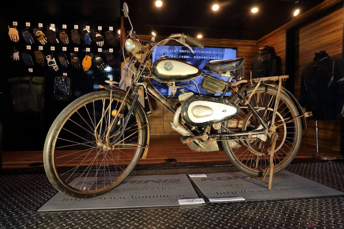 1953年製コミネ初号機「巨人号」