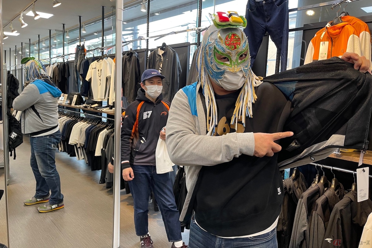 サイズ展開もSから3Lまであるので、身体の大きい人もベストサイズが見つかる