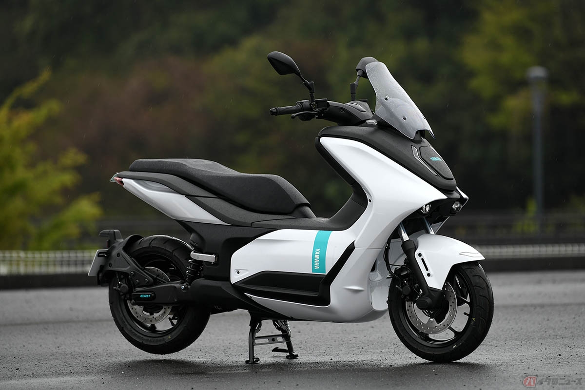 ヤマハ最新の電動バイク「E01」