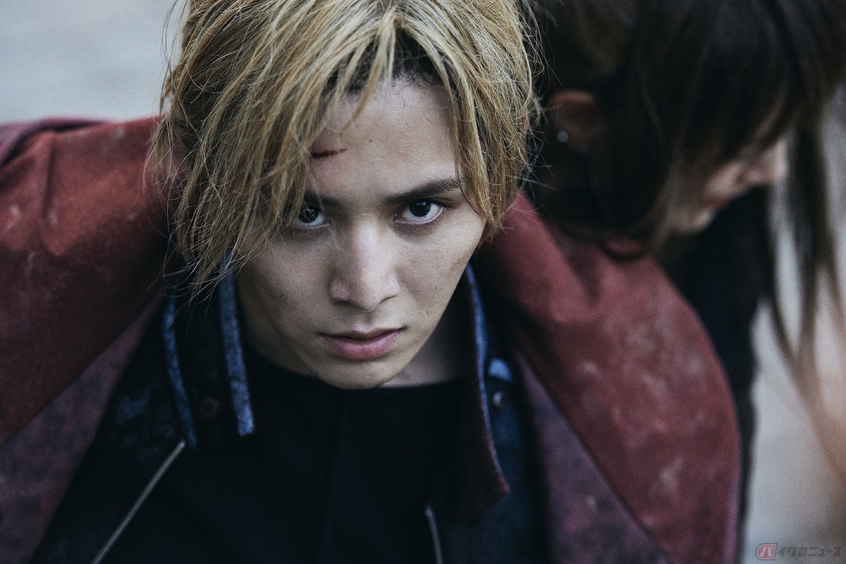 エドワード・エルリック(山田涼介)(c)2022 荒川弘/SQUARE ENIX (c)2022 映画「鋼の錬金術師2&3」製作委員会