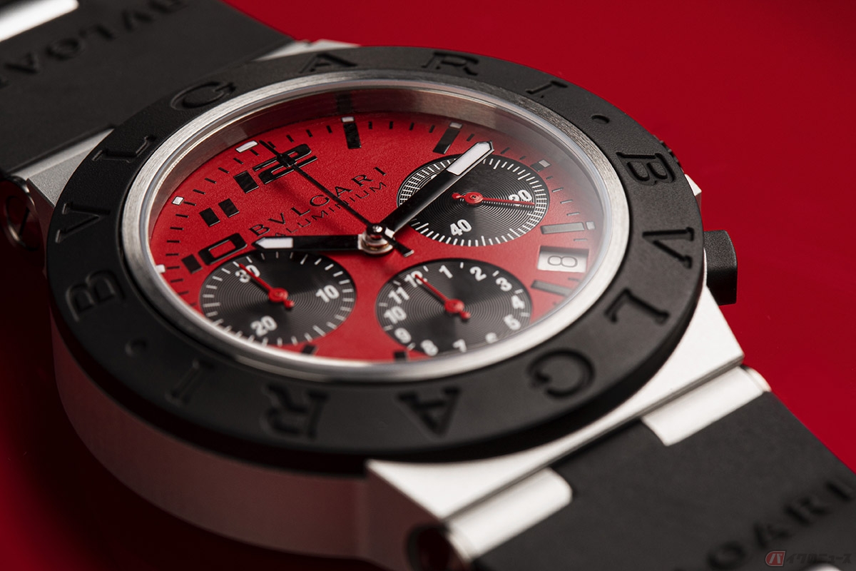 ドゥカティとブルガリによる1000本限定の腕時計「ブルガリ アルミニウム ドゥカティ スペシャルエディション クロノグラフ」