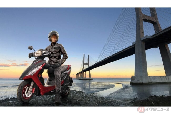 スズキ「NEX GSR125」 GSX-Rのスタイリングを継承する原二スクーターが