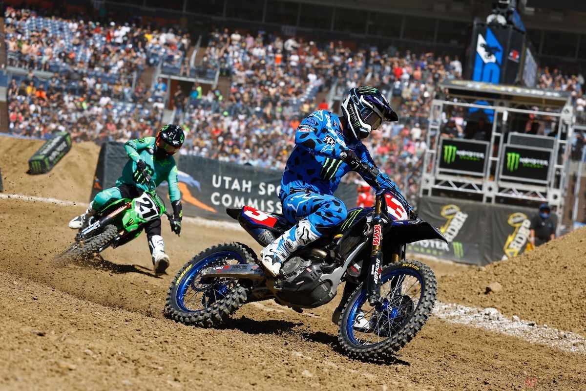 AMAスーパークロス選手権第16戦を戦うイーライ・トマック選手