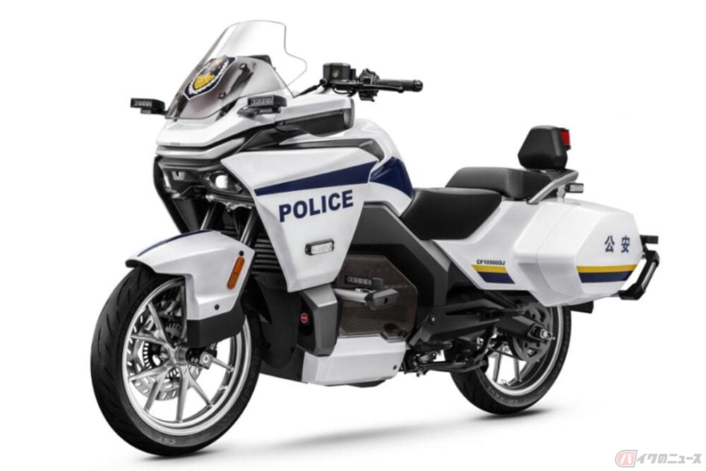 CFMOTO「300GT-E」 中国メガシティの警察用に開発された新型電動バイク CFMOTO「300GT-E」 中国メガシティの警察用に開発された新型電動バイク
