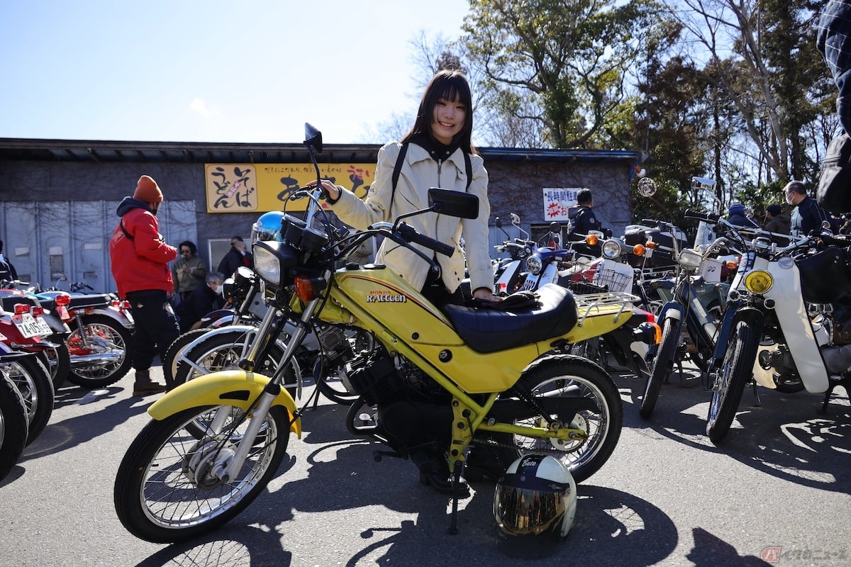 女子高校生が原付バイクで初ツーリング ホンダのラクーンでヤマトオートバイミーティングへ行ってみました バイクのニュース 女子高校生が原付バイクで初ツーリング ホンダのラクーンでヤマトオートバイミーティングへ行ってみました バイクのニュース