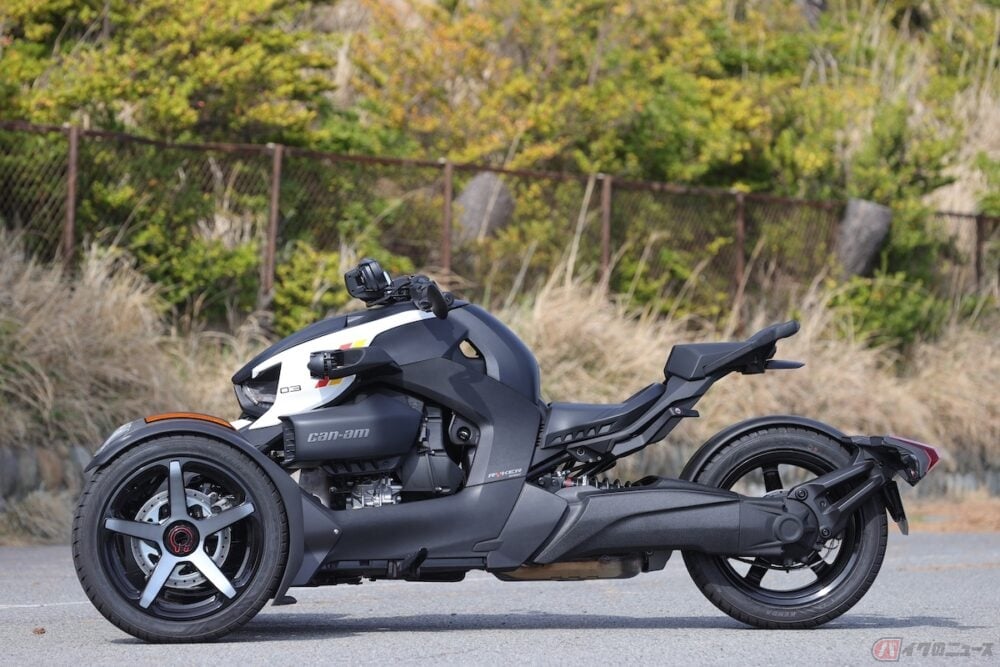 安定感とワクワク感が共存するCan-Am『RYKER SPORT』に試乗