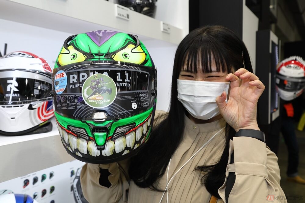 HJCのヘルメットは、RSタイチが日本正規代理店として輸入販売を行っています