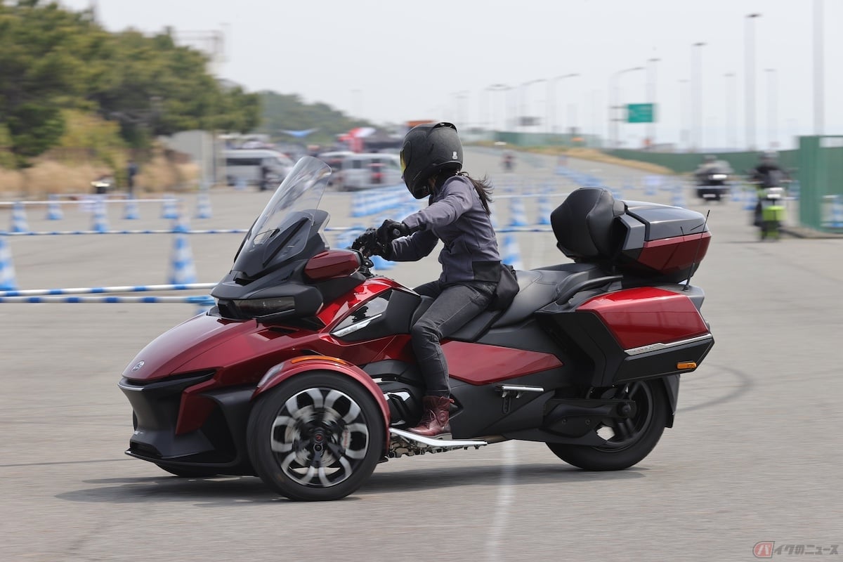 振動も少なくゆったりと座れるシートのおかげで体への負担が少ない