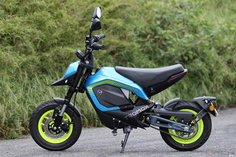 原付一種の電動バイクTROMOX「MINO」「MINO-B」 小さな車体に秘める