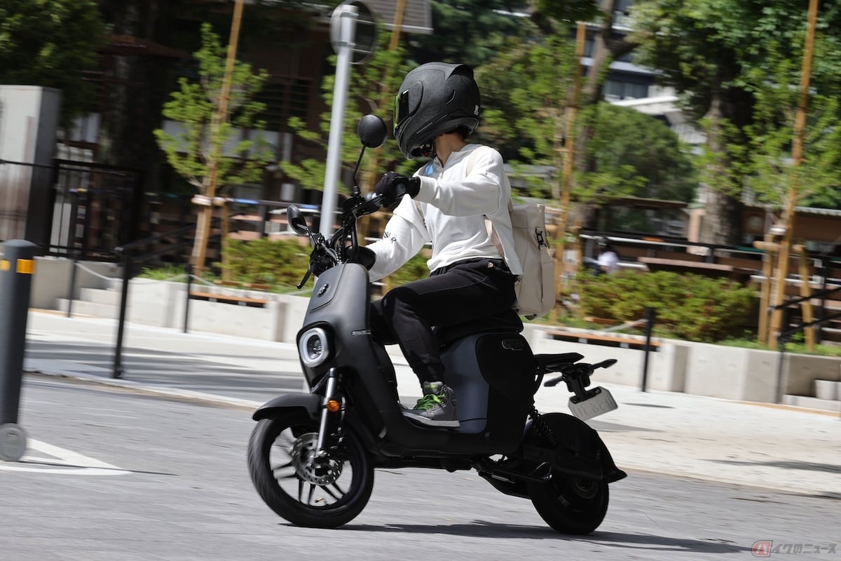 軽量の車体は、コーナリングもしやすくて驚きます