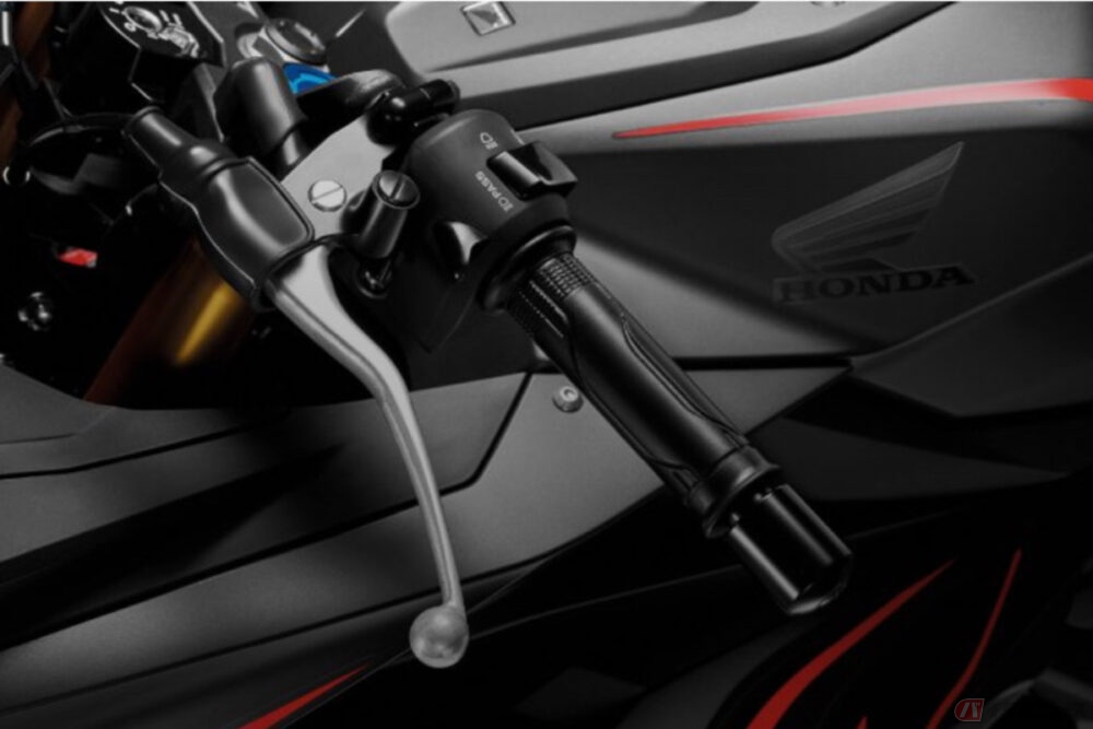 ホンダ「CBR150Rレプソル・エディション」 HRCカラーをまとった限定車