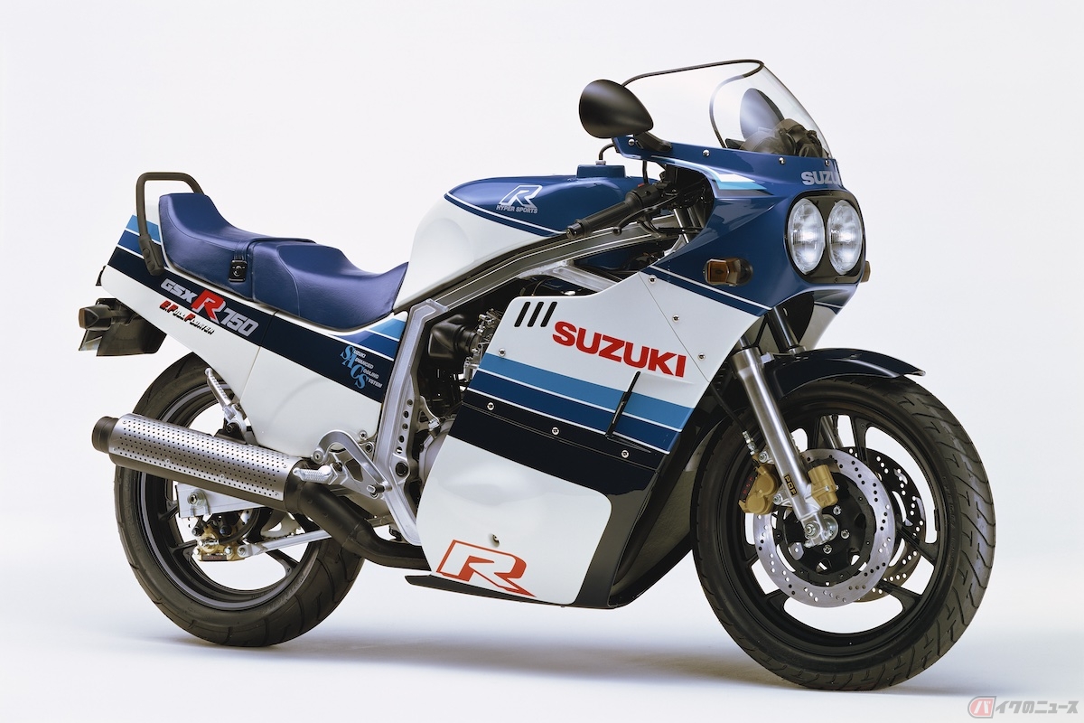 市販車初となる油冷エンジンを搭載した「GSX-R750(1985)」