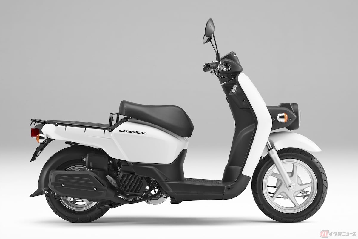 シート高710mmのホンダ「ベンリィ110」