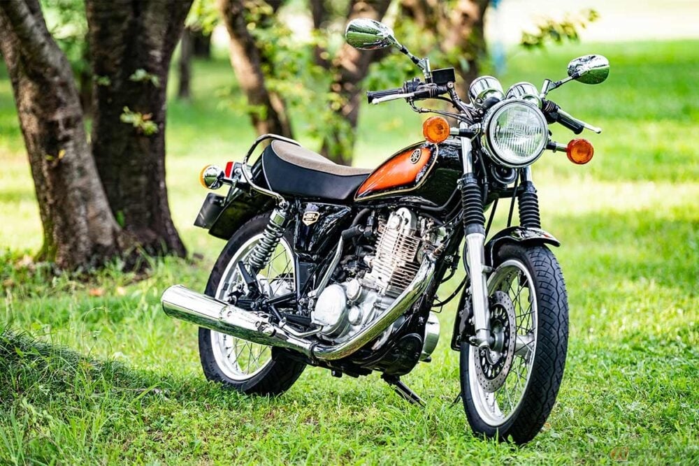 ヤマハ Sr400 は終わらない ワイズギアから美しいグラフィックとメッキで魅せる外装セットが発売 Pr バイクのニュース ヤマハ Sr400 は終わらない ワイズギアから美しいグラフィックとメッキで魅せる外装セットが発売 Pr バイクのニュース
