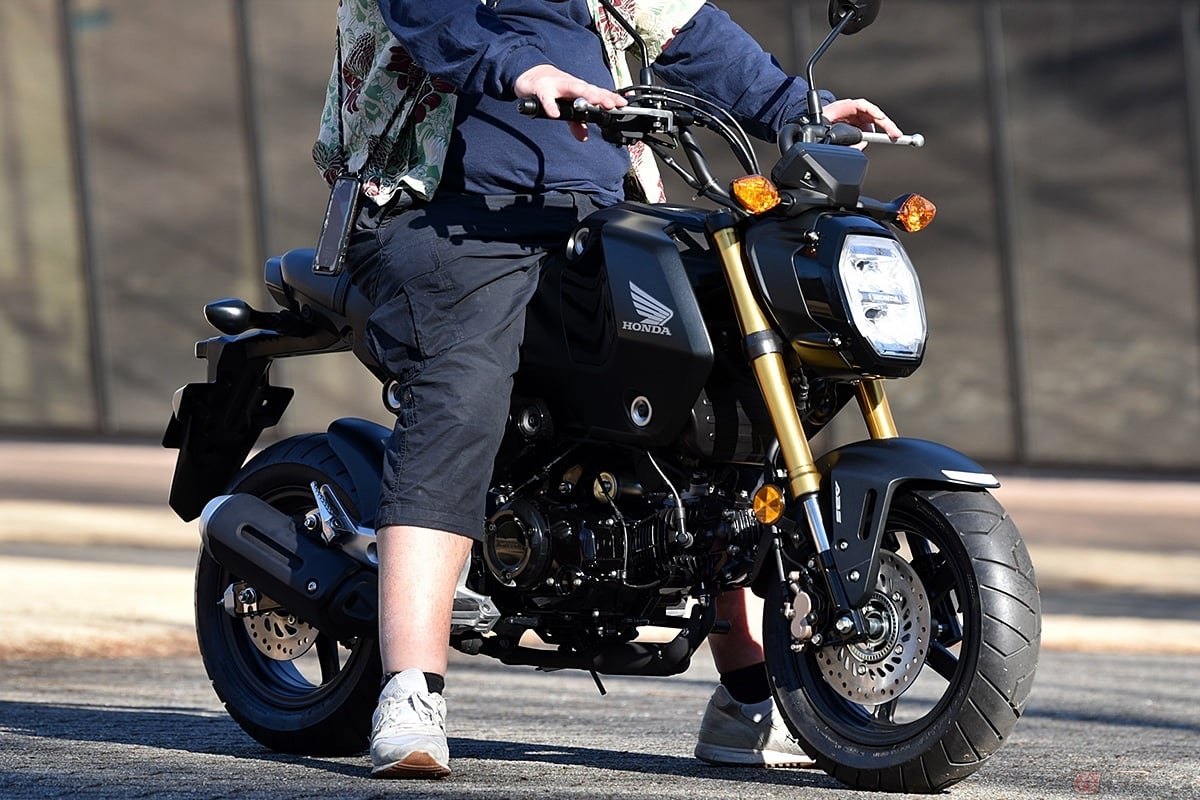 暑い バイクは半袖短パンで乗ると違反にあたる バイクのニュース 暑い バイクは半袖短パンで乗ると違反にあたる バイクのニュース