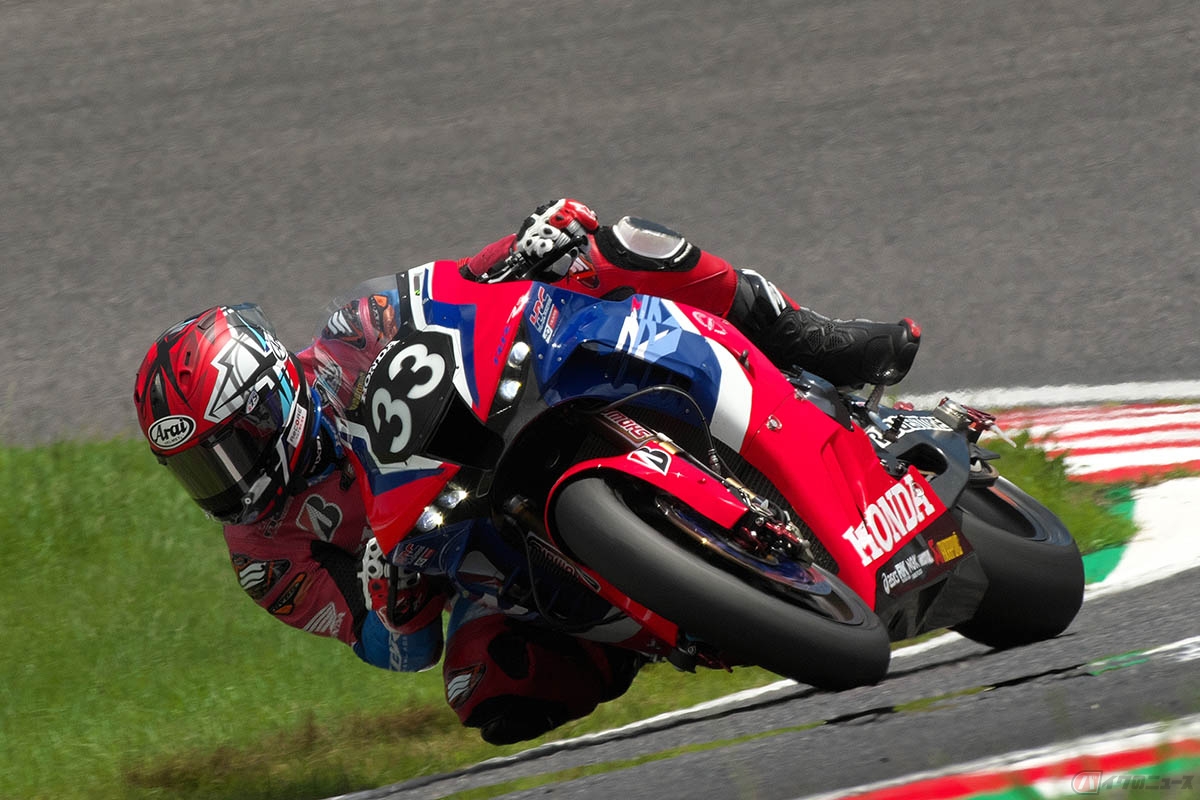 危なげない走りで終始レースをリードしたTeam HRC