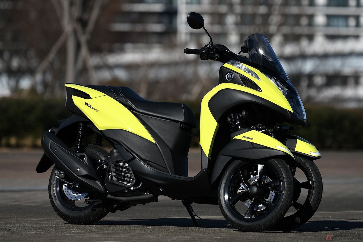 ヤマハ「トリシティ 125」の車両重量は159kg