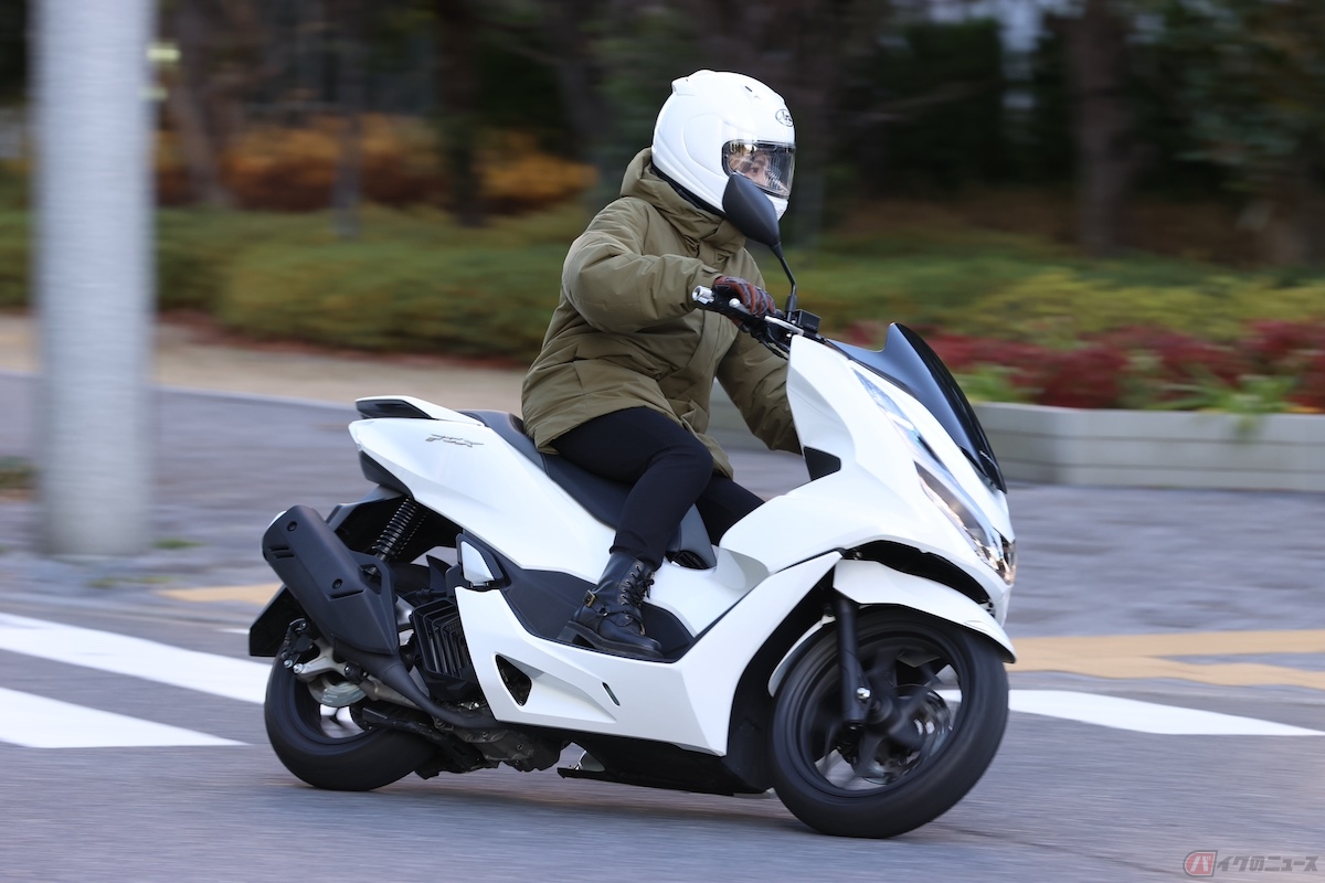 ホンダ「PCX」の車両重量は132kg