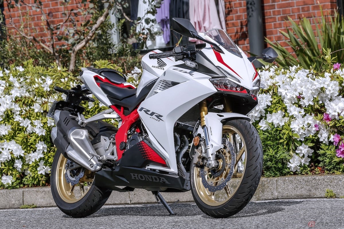 バイクについては若葉マークの表示義務がありません
