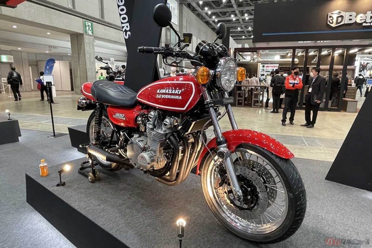 第49回 東京モーターサイクルショー・ヨシムラブースに展示されたカワサキ「Z1」カスタム