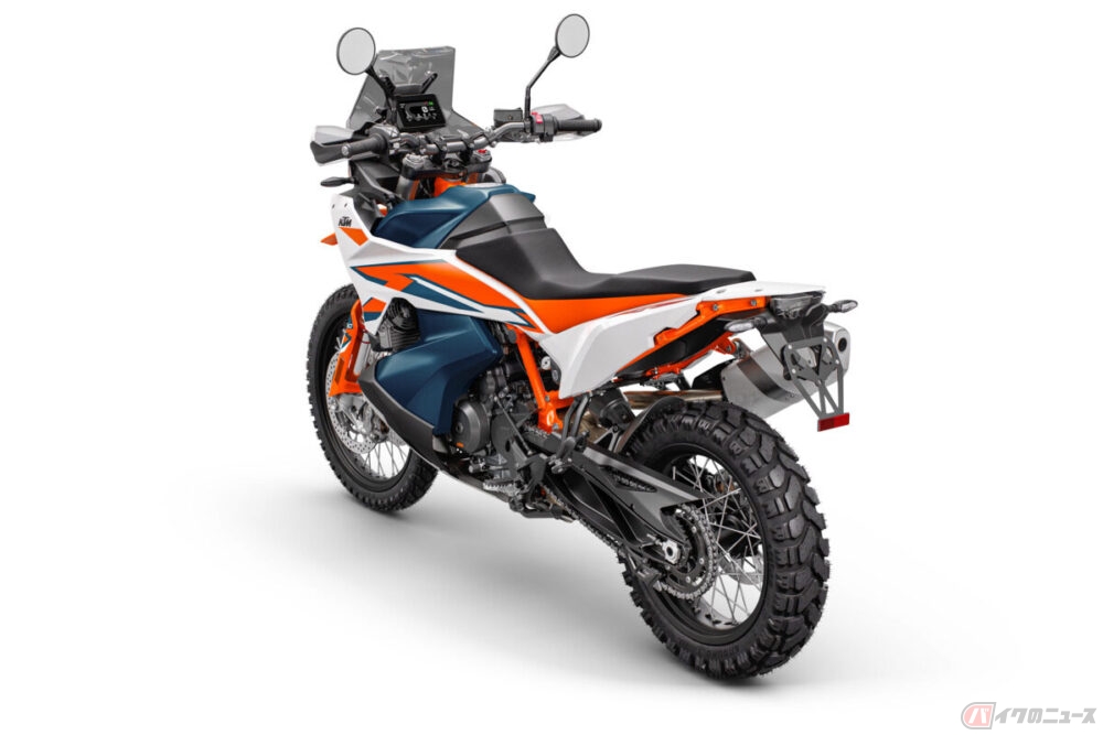 KTM「890 ADVENTURE R」2023年モデル 全面改良した最新型を公開