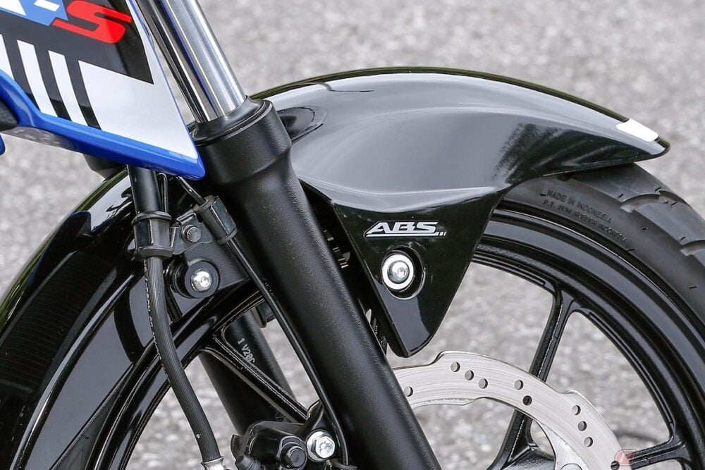 ABS(アンチロックブレーキシステム)の搭載