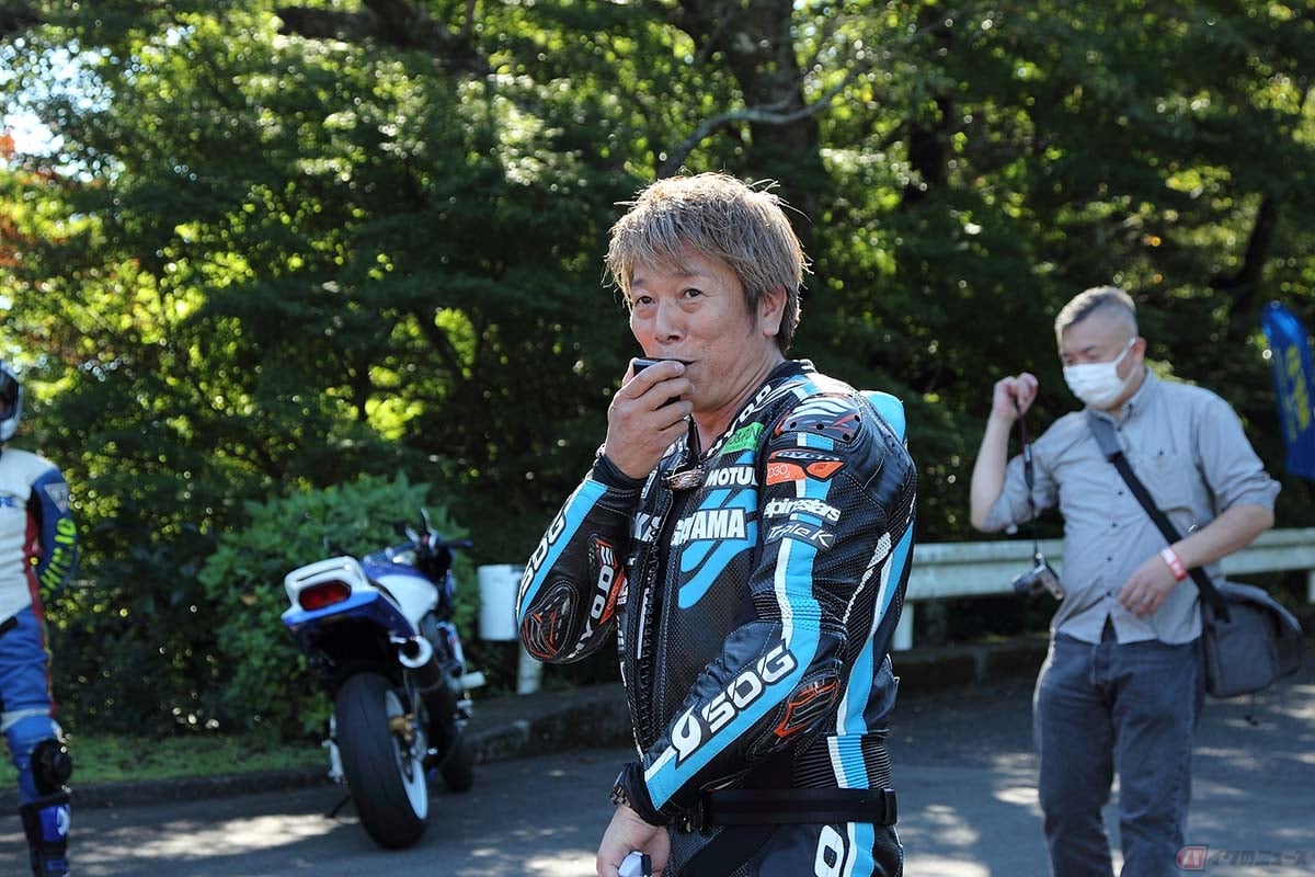 一般社団法人MRSを設立し、今回の 『モトライダーフェスタ2022 in 箱根』を主催する加賀山 就臣氏。2007年の鈴鹿8時間耐久での優勝や鉄フレーム化したスズキ隼である『鐵隼』などでのレース活動などファンにはお馴染みの人物です