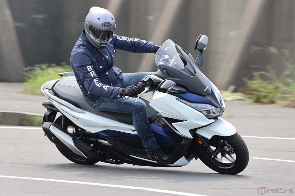 The 燃費 優れた環境性能と力強い走り ホンダの250スクーター フォルツァ の燃費性能は バイクのニュース The 燃費 優れた環境性能と力強い走り ホンダの250スクーター フォルツァ の燃費性能は バイクのニュース