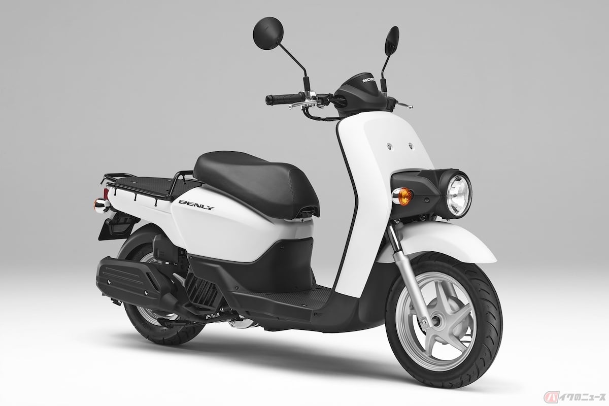 配達業務で活躍するホンダ「ベンリィ」
