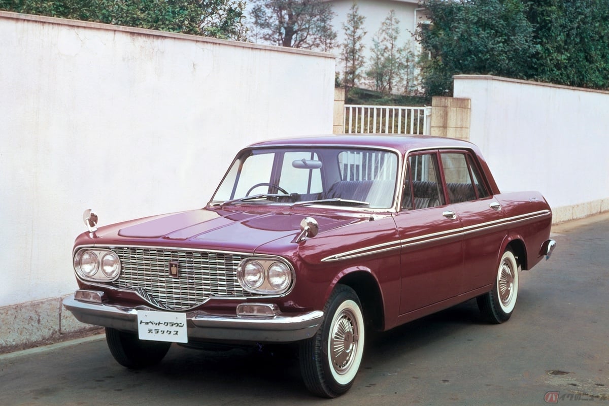 1962年トヨタ自動車「クラウン デラックス」