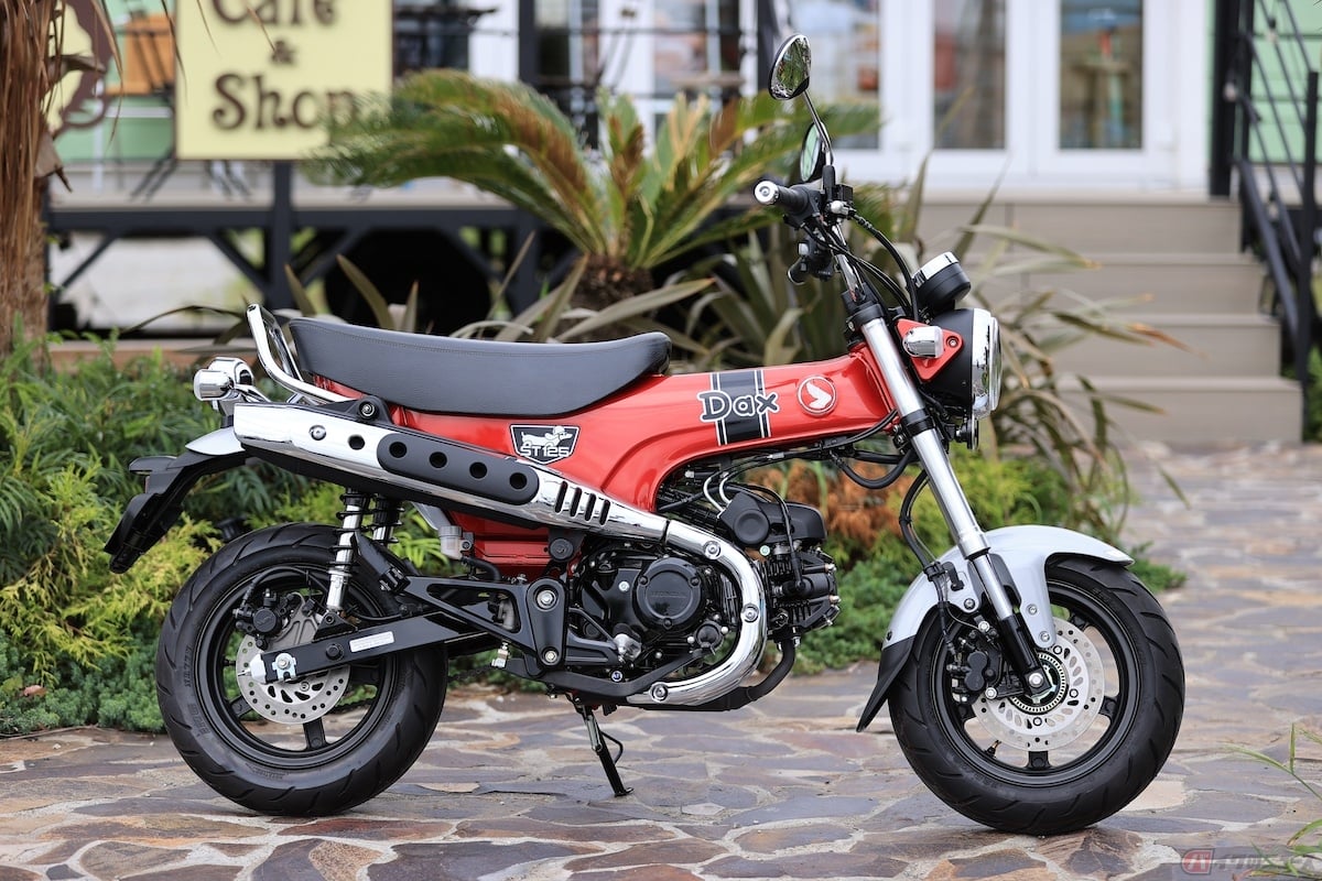 全長は1760mmのホンダ「ダックス125」
