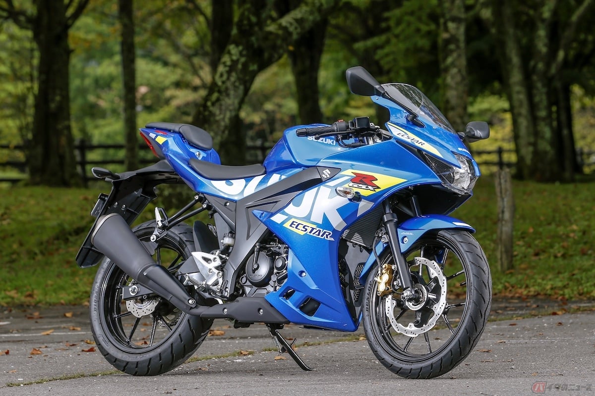 全体的にスーパースポーツな印象の『GSX-R125』