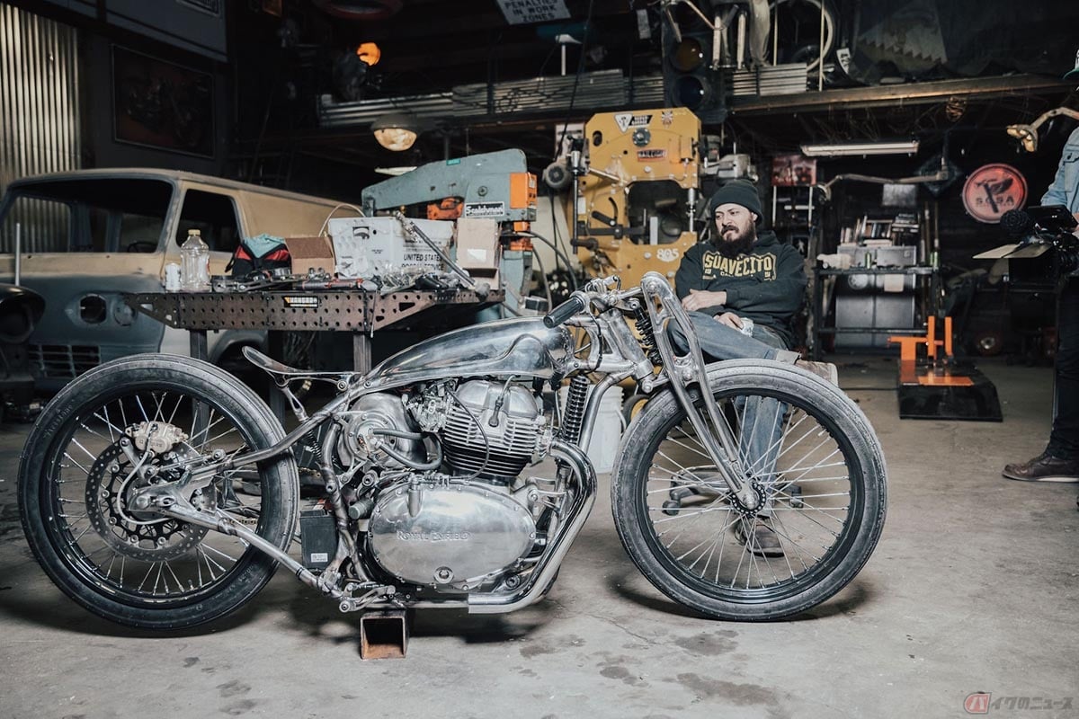 ロイヤルエンフィールド「Continental GT650」をベースにしたカスタムバイク「KAMALA by Sosa Metalworks」