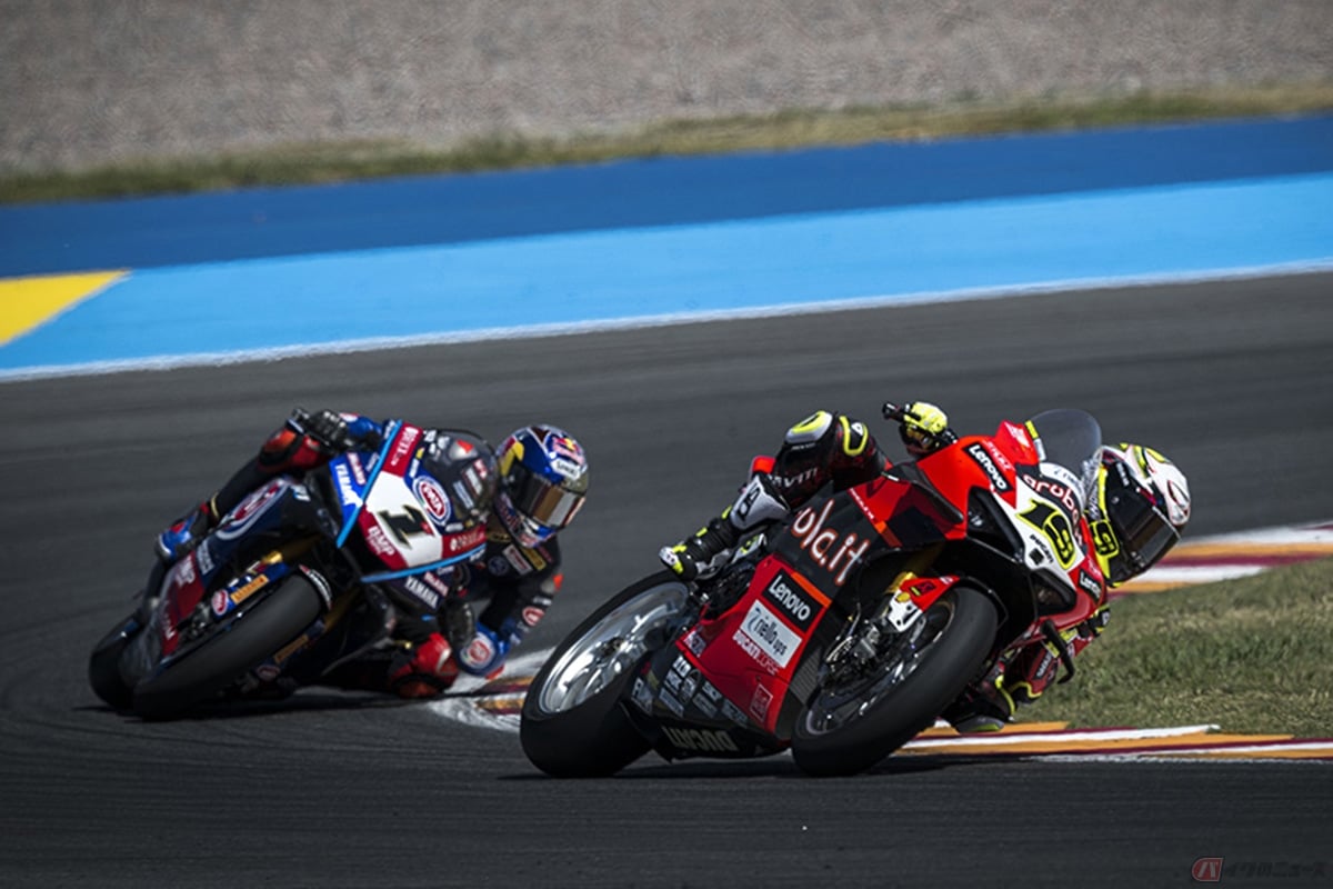 スーパーバイク世界選手権(WSBK)2022年シーズン第10戦アルゼンチン決勝レースの様子