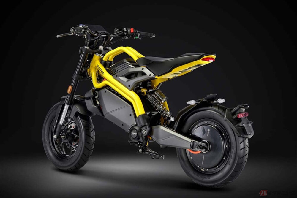 Velocifero「Jump」 全長わずか183cmのアーバン電動バイクをバイク